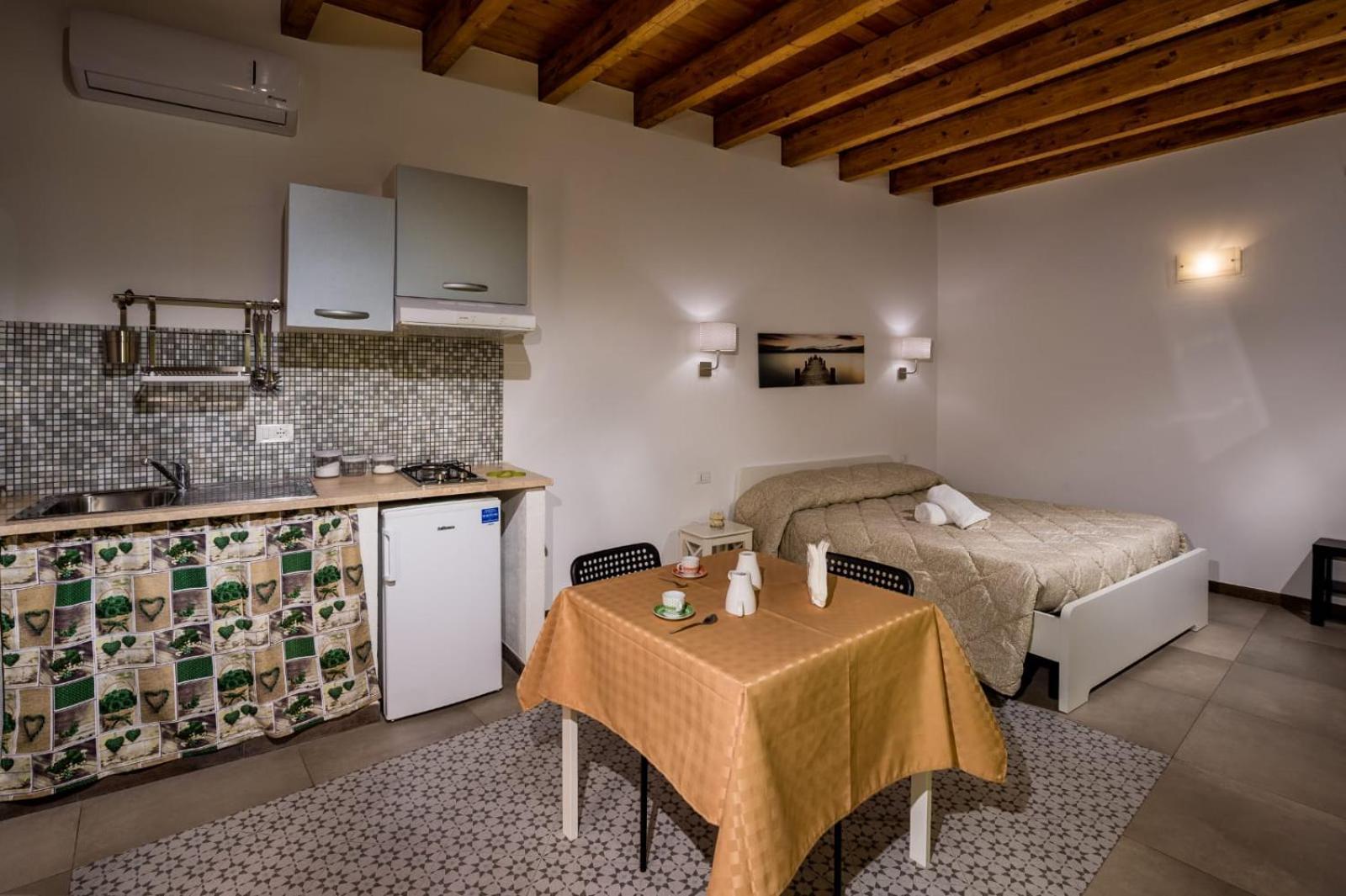 Il Cortile Lägenhet Castellammare del Golfo Exteriör bild